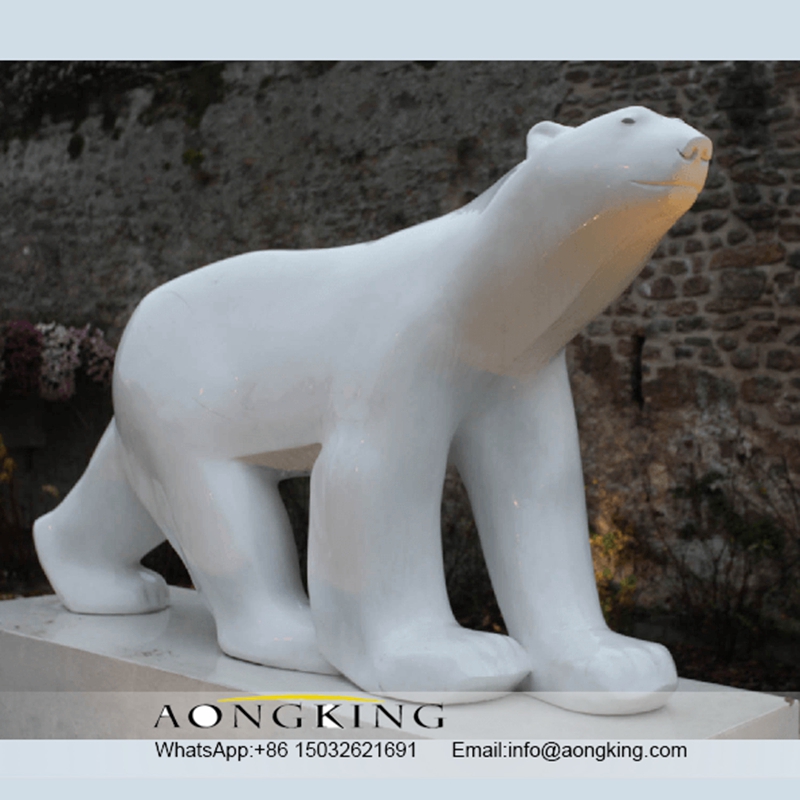 These Arctic Ice Molds Show Polar Bears and Penguins Walking On