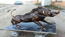 wild animal boar sculpture
